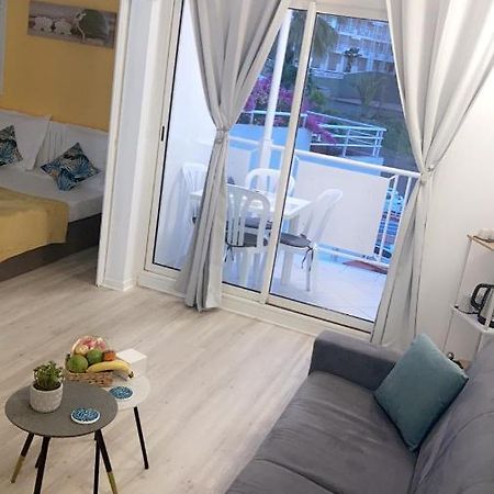 Studio Ana plage et piscine 100 m de la plage La Trinité Buitenkant foto